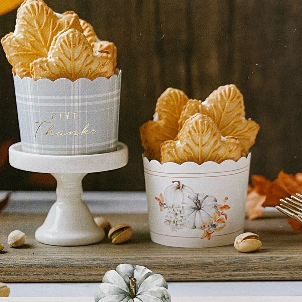 50 Count Fall “Give Thanks” Harvest Thanksgiving Cupcake Liners New in Box
